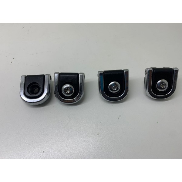 Jogo De Ganchos Porta Malas Evoque 2013 2233