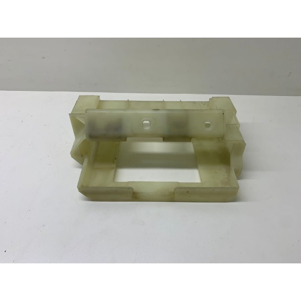 Suporte Módulo De Injeção Evoque 2013 Bj3212a659ac 2227