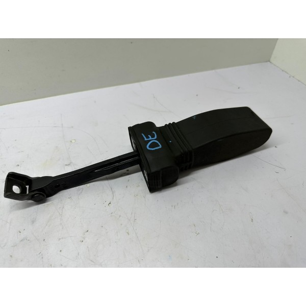 Limitador Porta Dianteira Esquerda Audi Q3 2014 5081