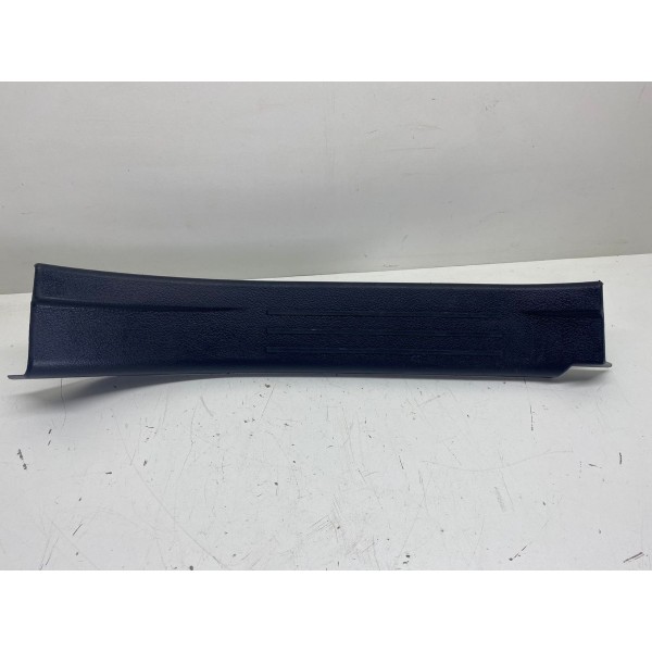 Soleira Interna Porta Traseira Esquerda Actyon 2010 2045