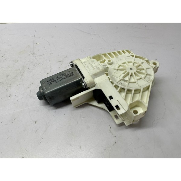 Motor Maquina De Vidro Dianteiro Esquerdo Audi Q3 2014 5073