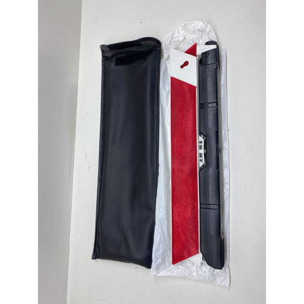 Triângulo Sinalizador C. Capa Dodge Ram 2500 2012 2031