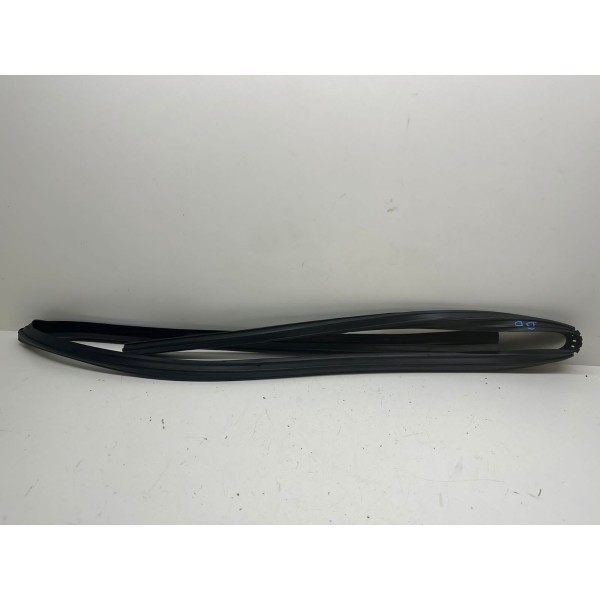 Canaleta Dianteira Direita Freelander 2010 2104