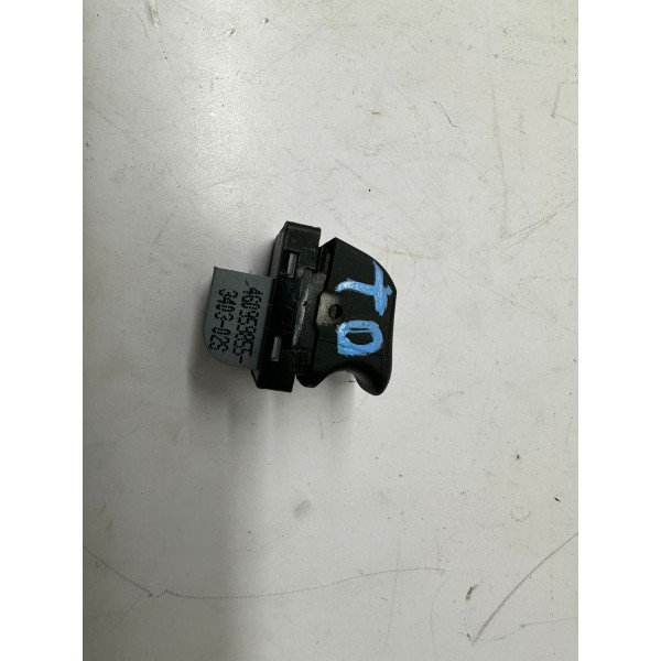 Botão Comando Vidro Traseiro Direito Audi Q3 2014 5052