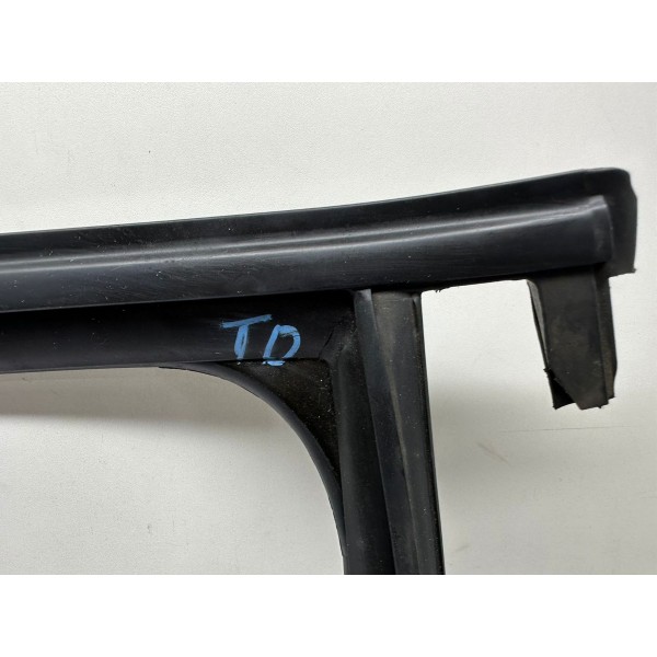 Guarnição Porta Traseira Direita Audi Q3 2014 5044