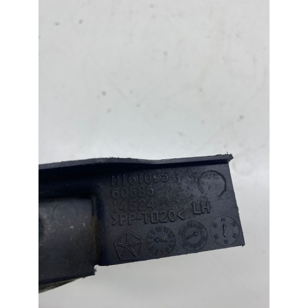 Lateral Esquerda Radiador Grand Cherokee 2012 1179