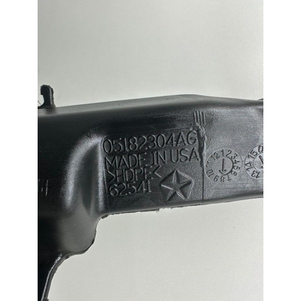 Reservatorio Esguicho Agua Dodge Ram 2012 05182304ag 1670