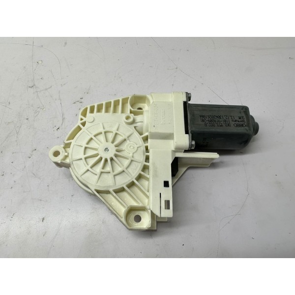 Motor Máquina De Vidro Dianteira Direita Audi Q3 2014 5037