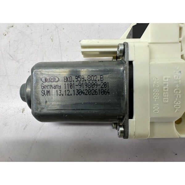 Motor Máquina De Vidro Dianteira Direita Audi Q3 2014 5037