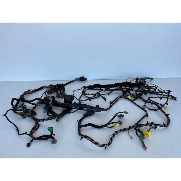 Chicote Interno Cabine Dodge Ram 2500 2012 1930