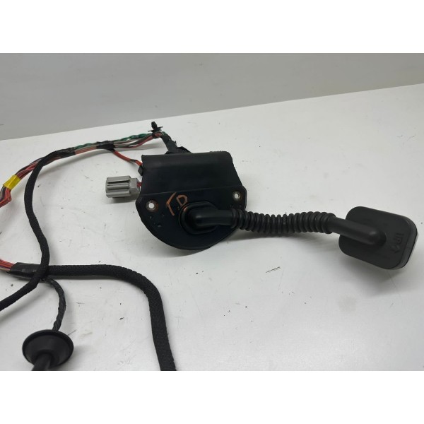 Chicote Da Porta Traseira Direita Dodge Ram 2500 2012 1920