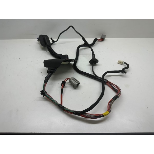 Chicote Da Porta Traseira Direita Dodge Ram 2500 2012 1920