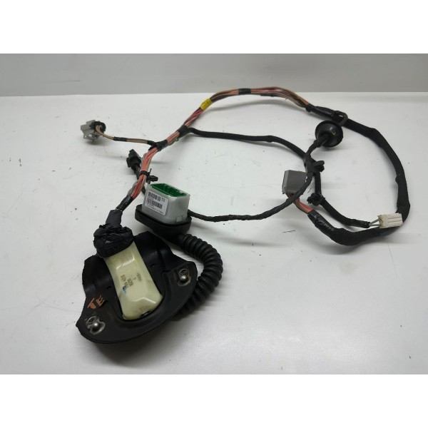Chicote Da Porta Traseira Esquerda Dodge Ram 2500 2012 1919