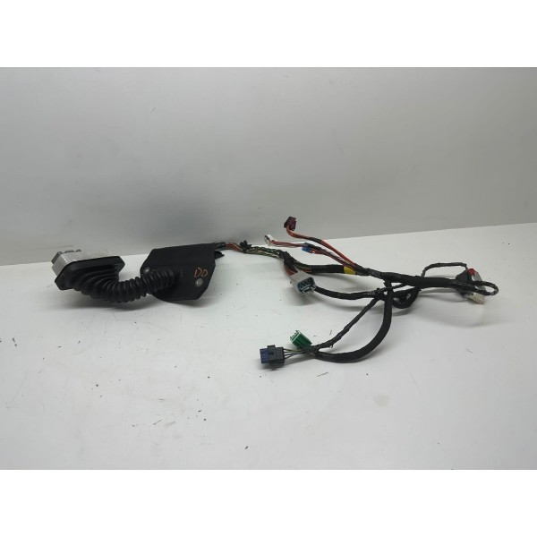 Chicote Da Porta Dianteira Direita Dodge Ram 2500 2012 1918