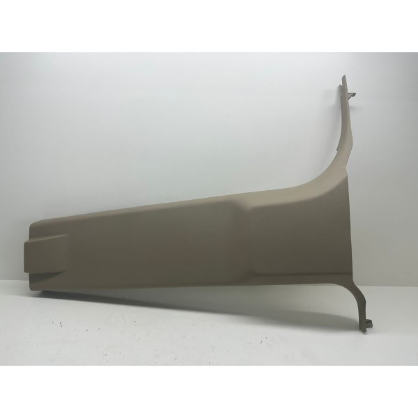 Acabamento Coluna Inferior Diant. Esq. Dodge Ram 2500 2012