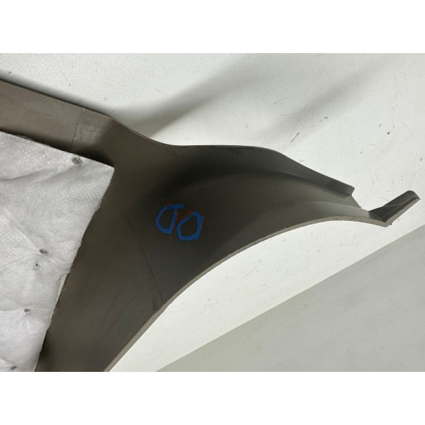 Acabamento Coluna Inferior Diant. Dir. Dodge Ram 2500 2012