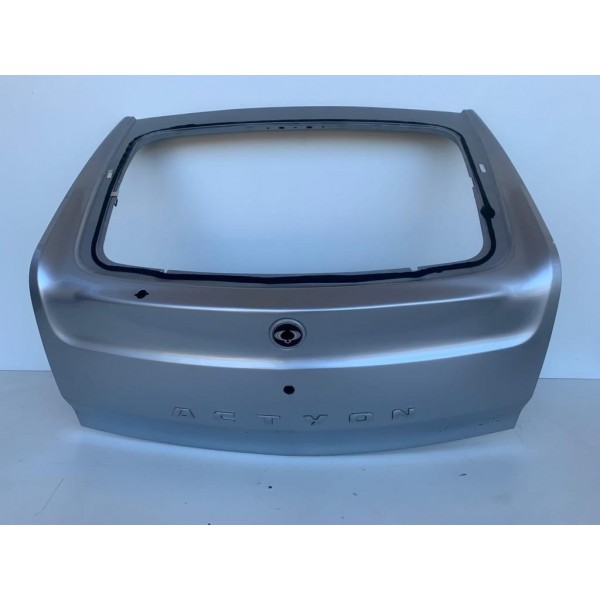 Tampa Traseira Ssangyong Actyon 2010 Prateado