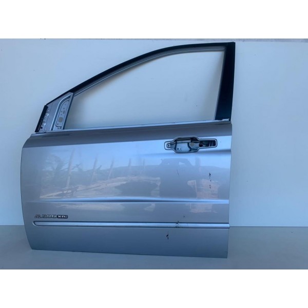 Porta Dianteira Esquerda Ssangyong Actyon 2010 Lisa Dianteira Esquerda Prateado