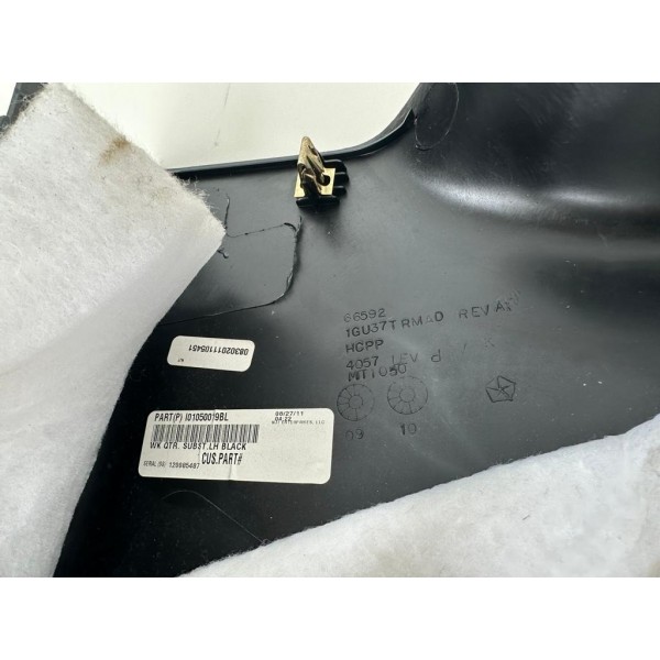 Acabamento Esquerdo Porta Malas Jeep Cherokee 2012