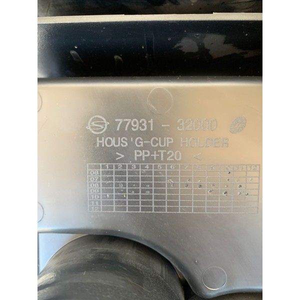 Console Central C/ Apoio De Braço Ssangyong Actyon 2010