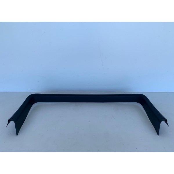 Moldura Tampa Traseira Porta Mala Ssangyong Actyon 2010 Preto