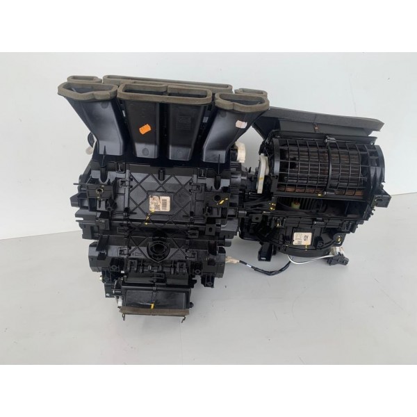 Caixa Evaporadora - Hilux Srx 2020