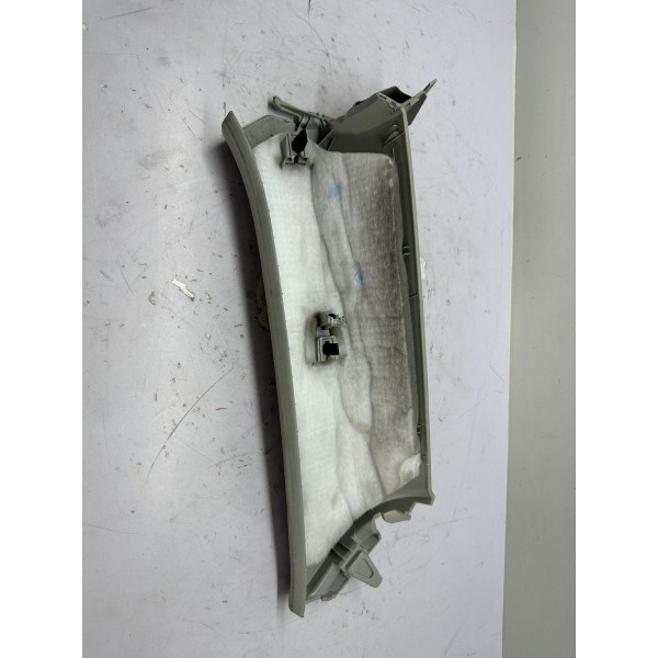 Acabamento Coluna  C  Tras. Direita Audi Q3 2014 8u0867288