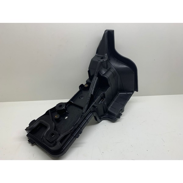 Acabamento Caixa Fusível Discovery 4 2013  1058