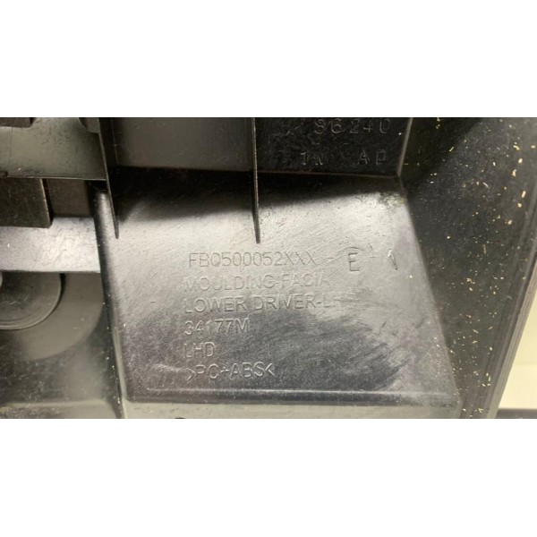 Acabamento Inferior Painel Discovery 4 2013