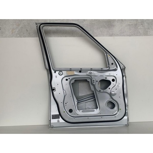 Porta Dianteira Esquerda Land Rover Discovery 4 2013 Lisa Dianteira Esquerda Prateado