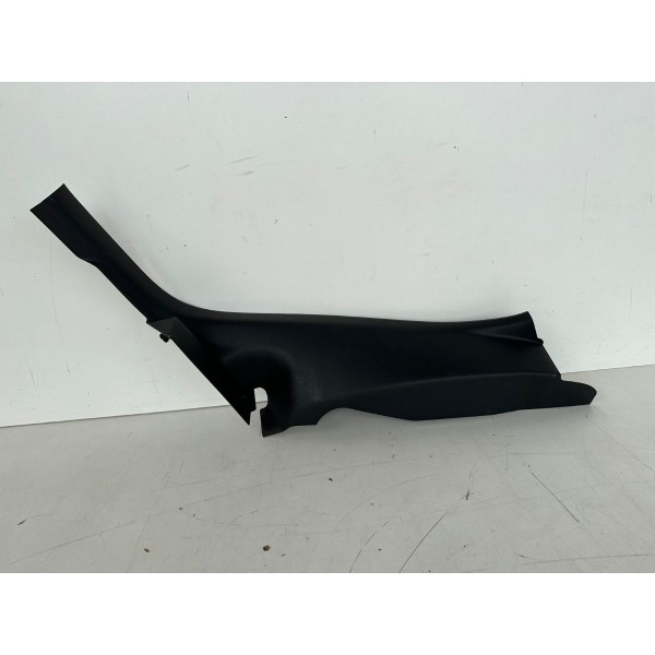 Acabamento Coluna Banco Traseiro Direito Audi Q3 2014