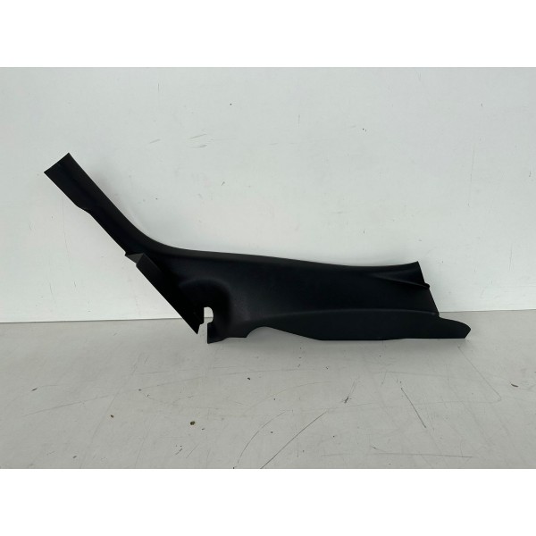 Acabamento Coluna Banco Traseiro Direito Audi Q3 2014