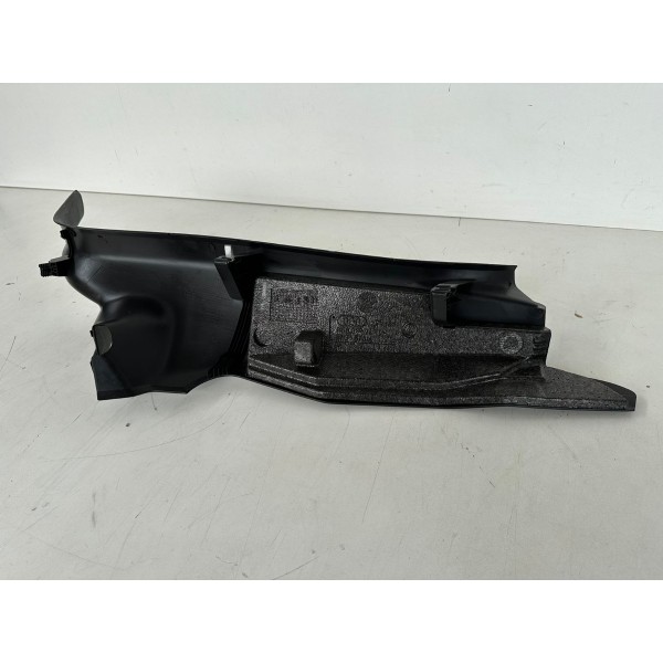 Acabamento Coluna Banco Traseiro Esquerdo Audi Q3 2014