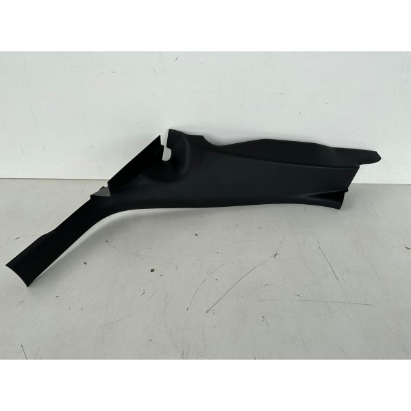 Acabamento Coluna Banco Traseiro Esquerdo Audi Q3 2014