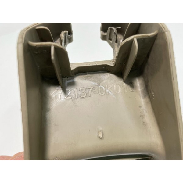 Tampa Dobradiça Dir. Banco Porta Malas Toyota Sw4 2011 164