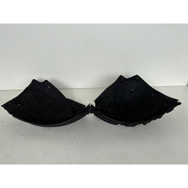 Para Barro Dianteiro Direito Audi Q3 2014 Com Detalhe