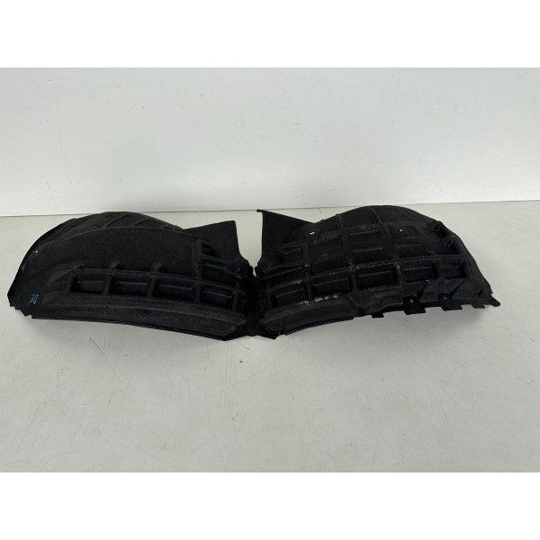 Para Barro Dianteiro Esquerdo Audi Q3 2014