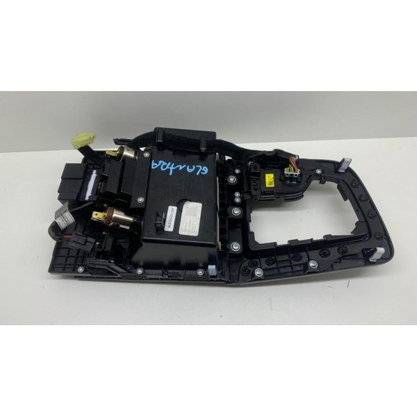 Moldura Trambulador Alavanca Marcha Hyundai Elantra 2018 566