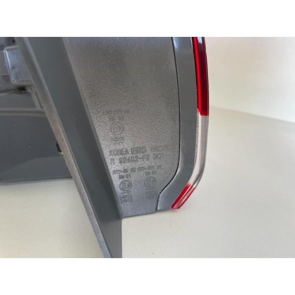 Lanterna Hyundai Elantra Direita 2018 Lisa 487