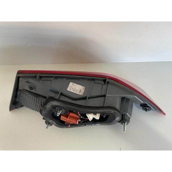 Lanterna Tampa Traseira Esquerda Elantra 2018 Lisa 486 Esquerdo/motorista