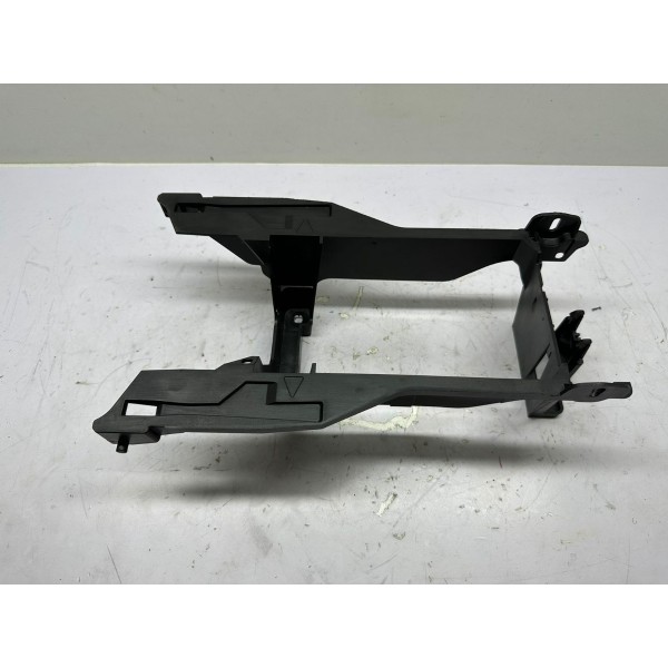 Suporte Do Console Central Audi Q3 2014 8u0863531 4981