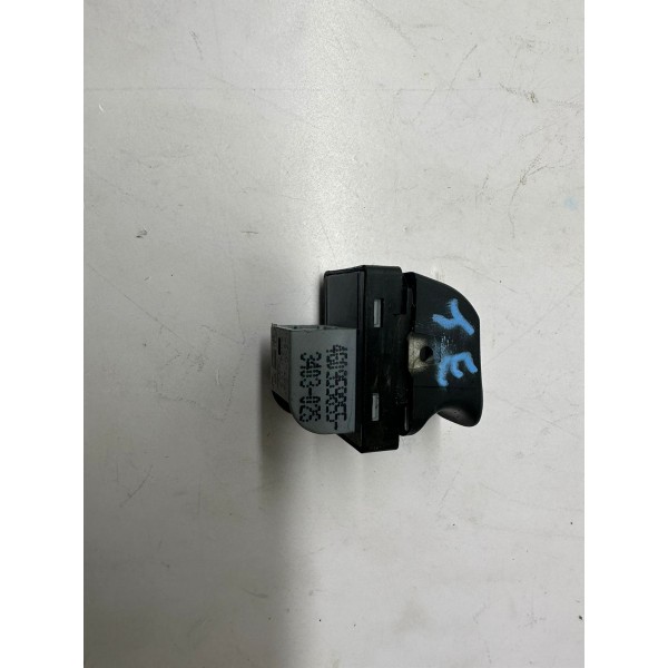 Botão Comando Vidro Traseiro Esquerdo Audi Q3 2014 4735