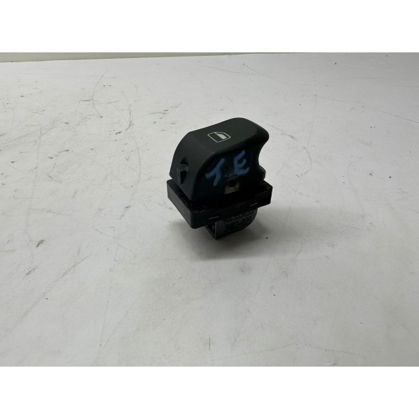 Botão Comando Vidro Traseiro Esquerdo Audi Q3 2014 4735