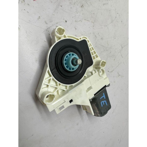 Motor Máquina De Vidro Traseiro Esquerdo Audi Q3 2014 4728