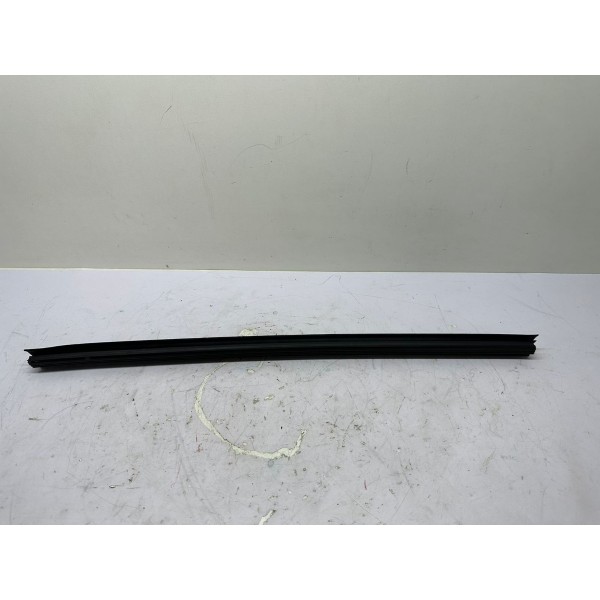 Pestana Interna Traseira Esquerda Audi Q3 2014 8u0839479