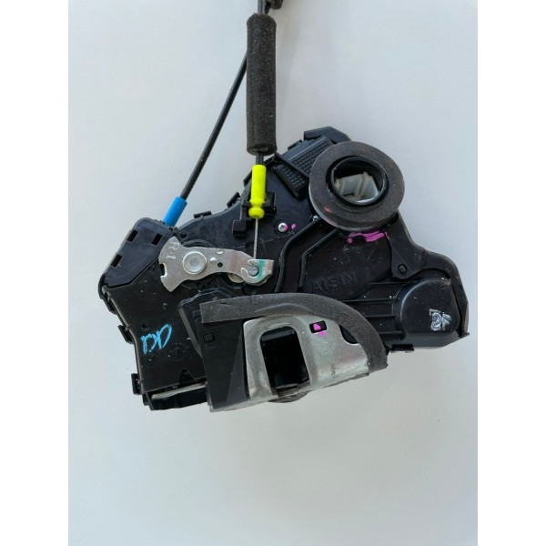 Fechadura Porta Dianteira Direita Lifan X80 08