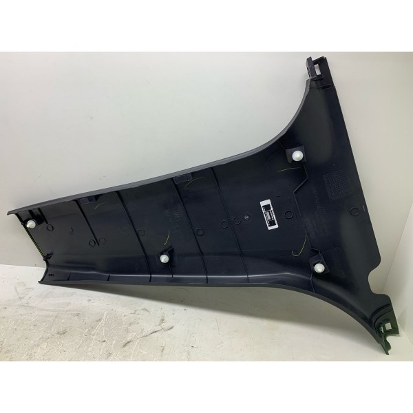 Acabamento Coluna Central L/esq Nissan Kicks Exclusive 2022