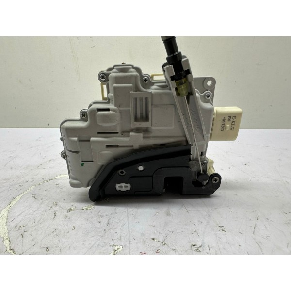 Fechadura Elétrica Porta Tras. Esquerda Audi Q3 2014 4703