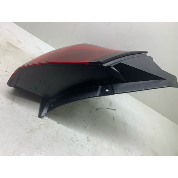 Lanterna Traseira Esquerda Nissan Kicks Exclusive 2022 Esquerdo Vermelho