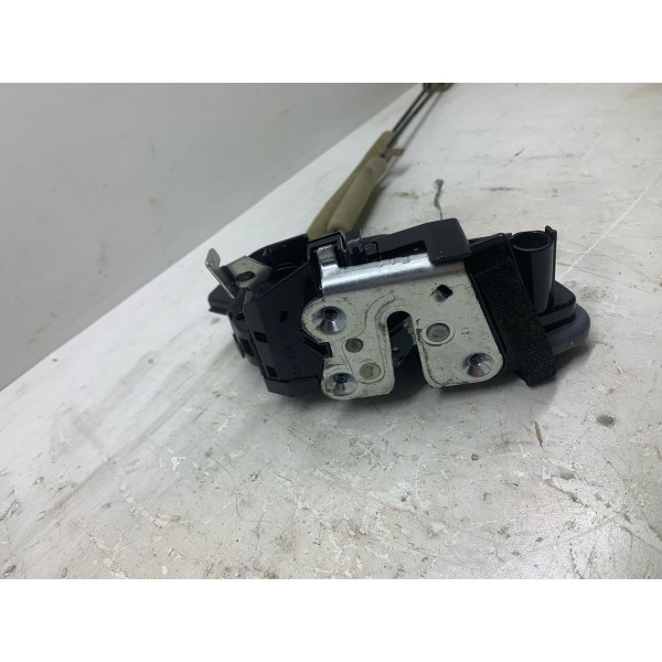 Fechadura Porta Tras/esquerda Nissan Kicks Exclusive 2022